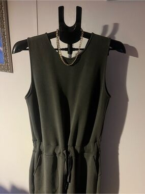 SPANX Sleeveless Drawstring Midi jumper in Olive